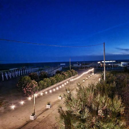 Beach Suites - By Lido Scalzone Castel Volturno Buitenkant foto